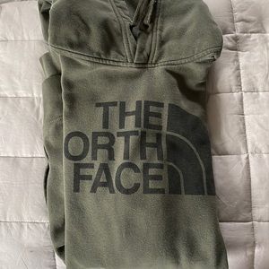 Men’s medium green sweatshirt